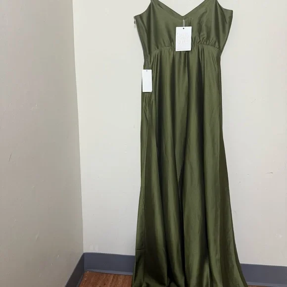Show Me Your MuMu | Dresses | Show Me Your Mumu Olive Green Maxi Dress | Poshmark Show Me Your MuMu | Dresses | Show Me Your Mumu Olive Green Maxi Dress | Poshmark